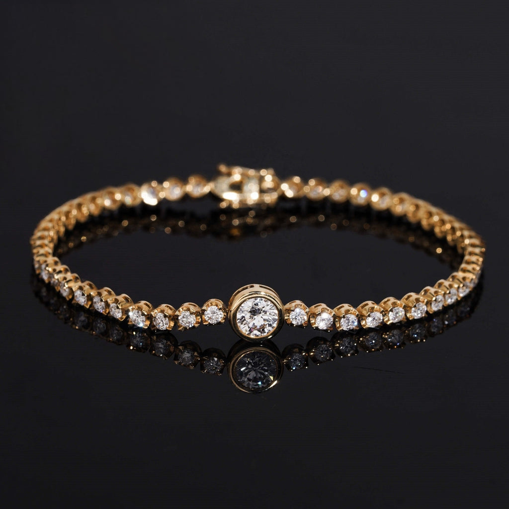 AGiiST & Co. Signature Collection | 18k Aurora Crown Diamond Tennis Bracelet