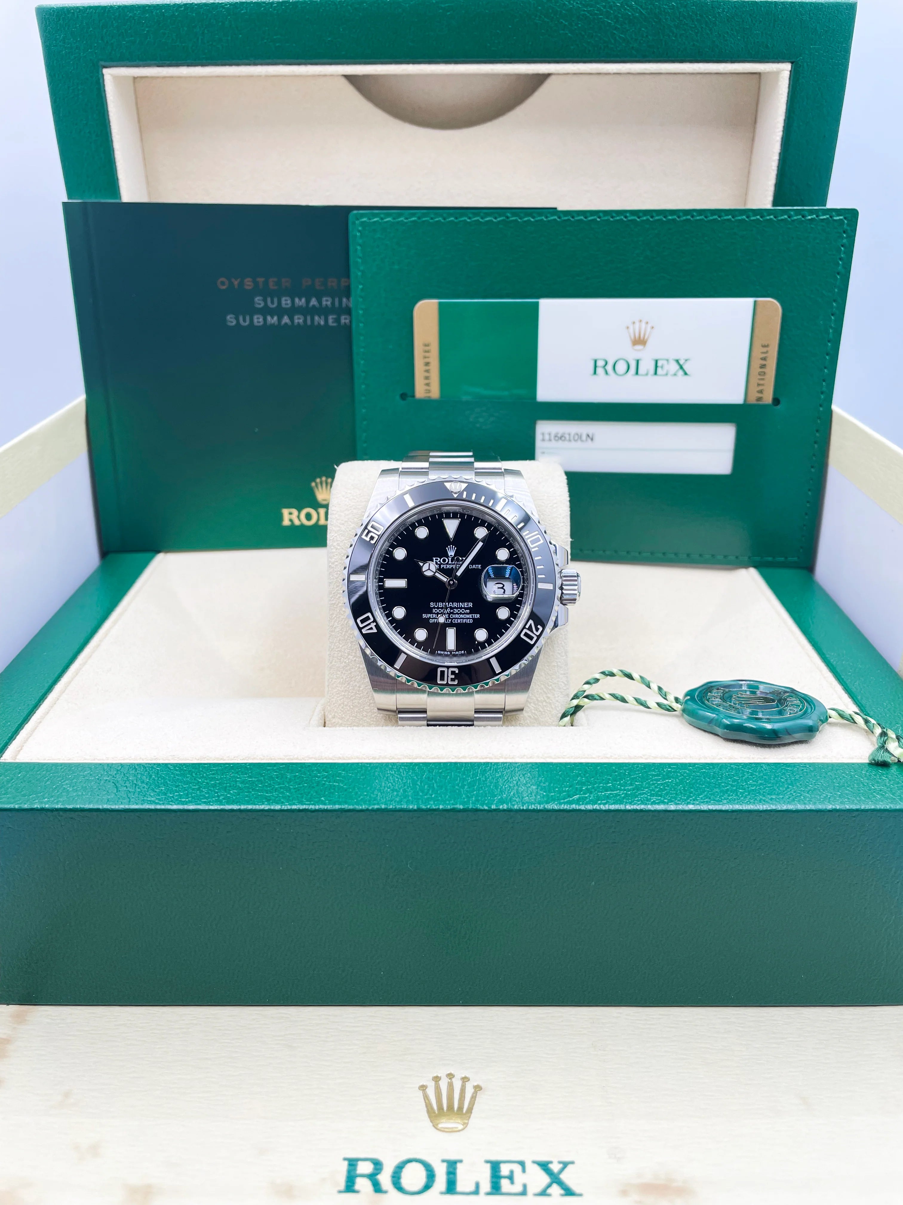 Awesome deal! | Rolex Submariner 116610LN - 40mm (2016)