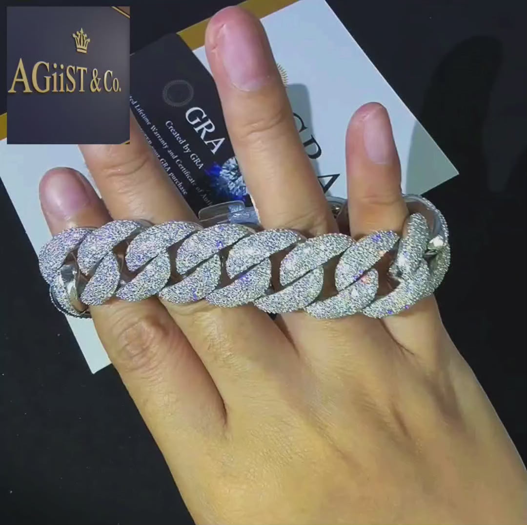 AGiiST & Co. Signature Collection | 14 mm VVS Cuban Link Bracelet (3-row Micropavé mosaic setting)