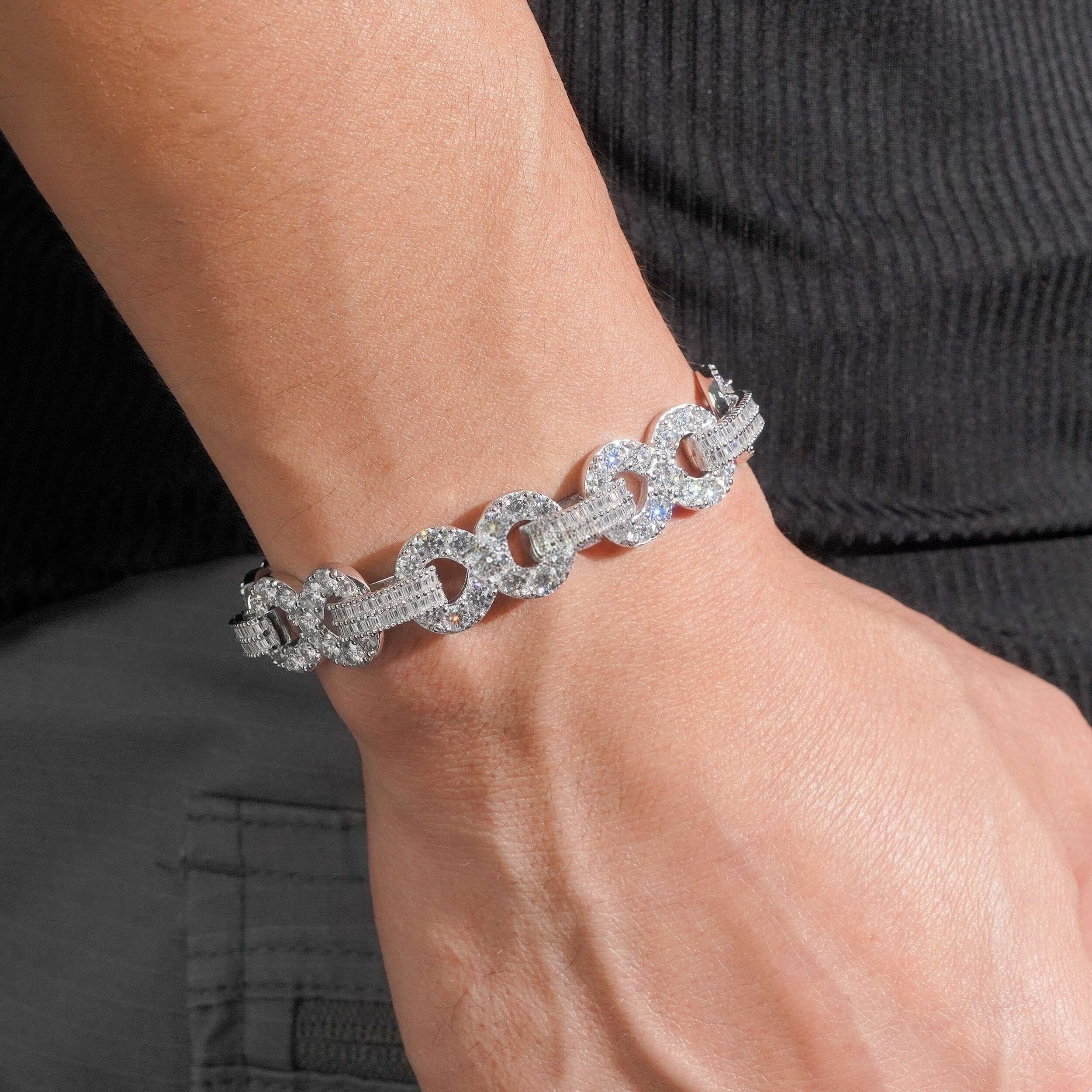 Collezione Signature AGiiST & Co. | Bracciale a maglie cubane VVS da 14 mm (incastonatura a mosaico Micropavé a 3 file)