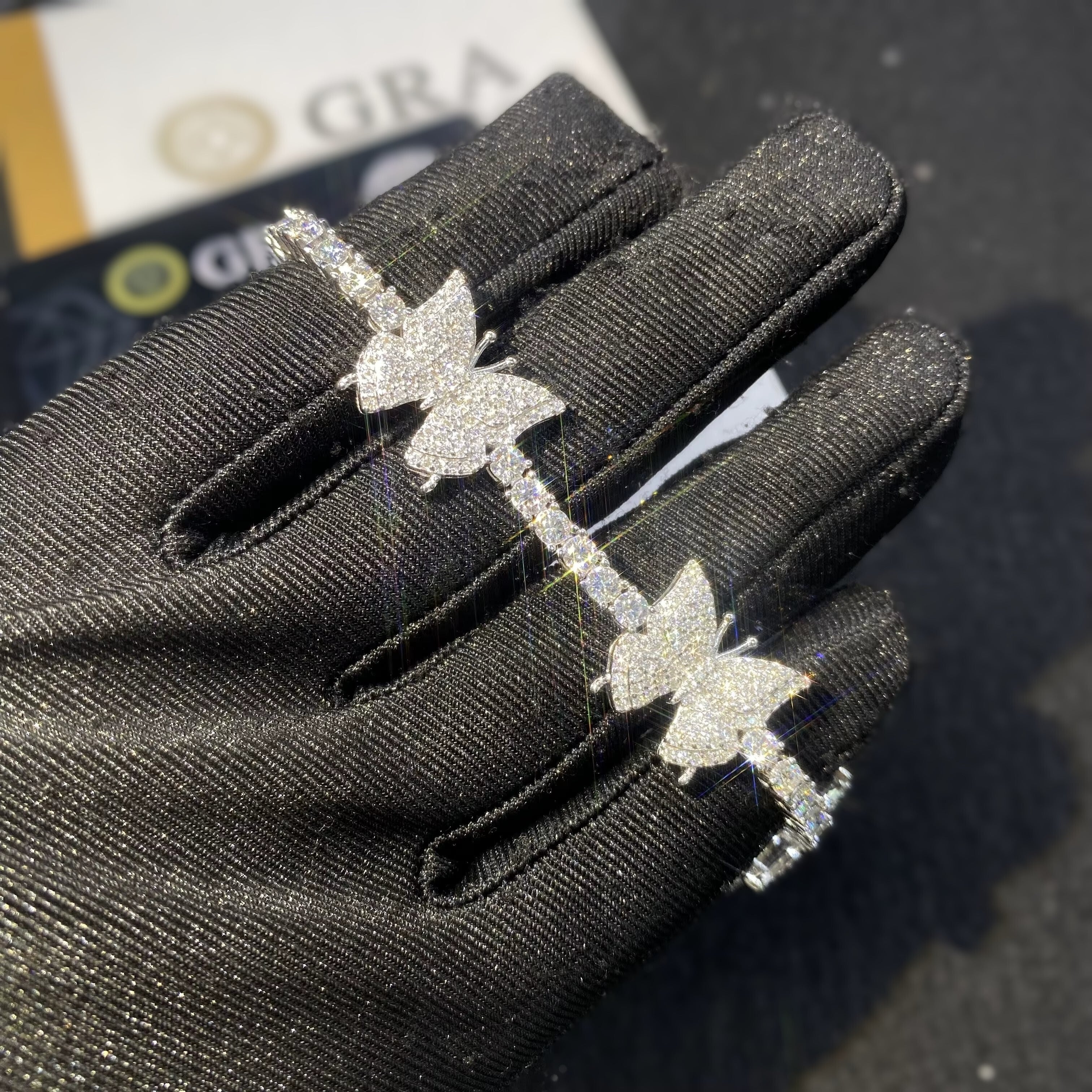 AGiiST & Co. Signature Collection | Brilliant Tennis Bracelets – 5 Iconic Designs